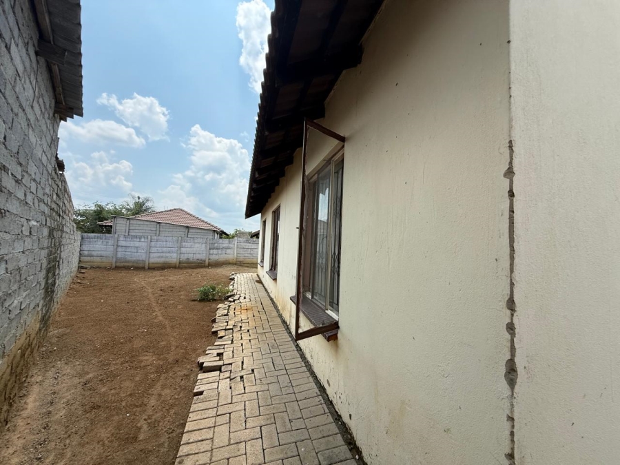 3 Bedroom Property for Sale in Boitekong North West